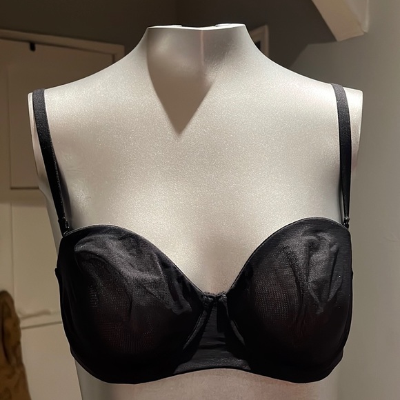 Skims-ULTRA FINE MESH STRAPLESS BRA NWT - Picture 7 of 15